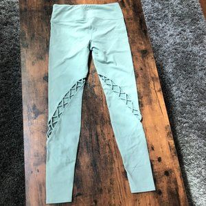 ALO yoga pants